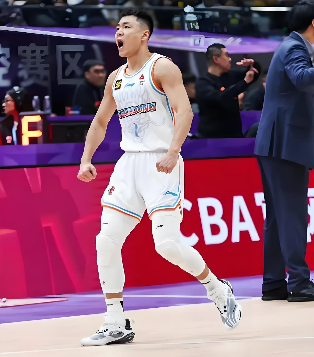 CBA季后赛今夜再迎强敌；山东男篮遗憾出局；主帅态度——引发热议；身体对抗强度拉满的简单介绍-九游体育下载