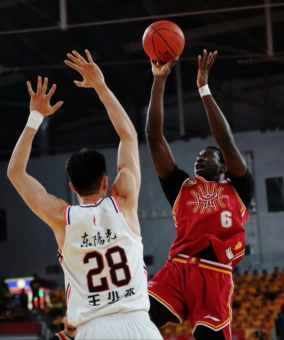 今夜CBA季后赛传出新动向，莱比锡伤情更新，管理层表态——话题不断，轮换策略成焦点的简单介绍-九游体育官网