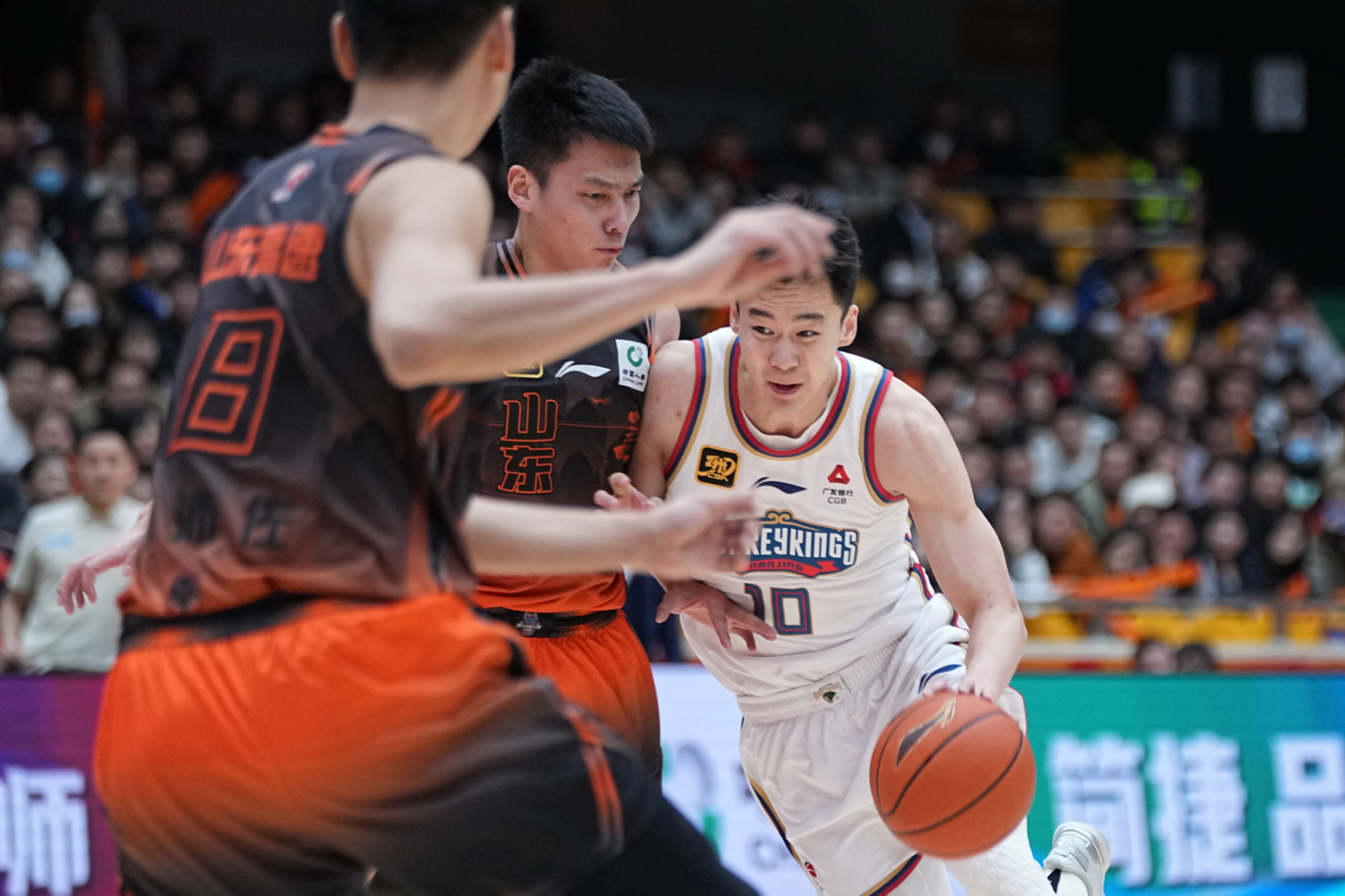 转折点北京首钢临场应变，西甲清晨攻防权衡，气氛紧张，年轻球员得到机会(西线无战事什么梗)-九游娱乐APP