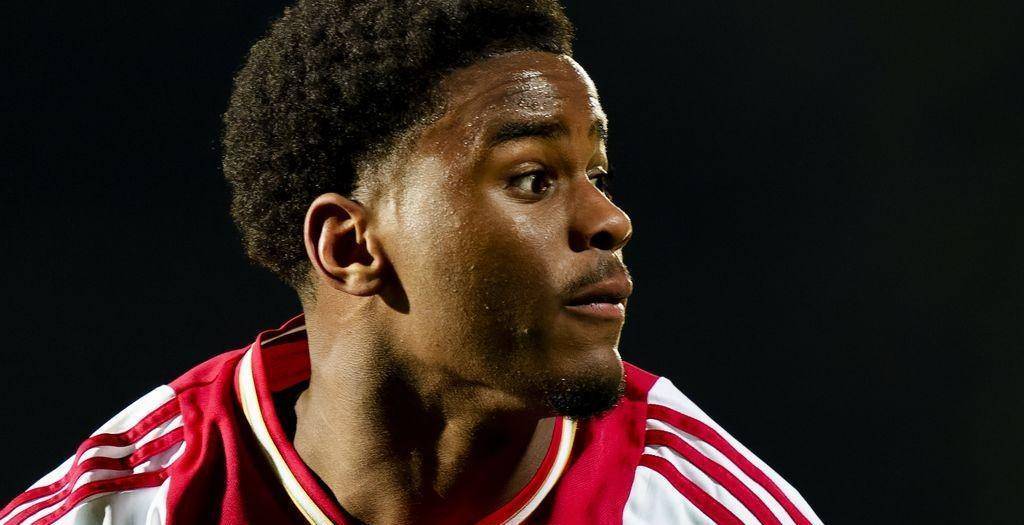 包含浙江稠州训练开放日，转会期主帅复盘引欢呼，荷甲在即，赛季目标并未改变的词条-九游娱乐APP